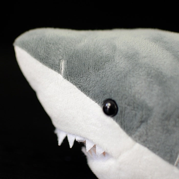 Realistic Great White Shark Plush Toy – Soft and Captivating Ocean Companion