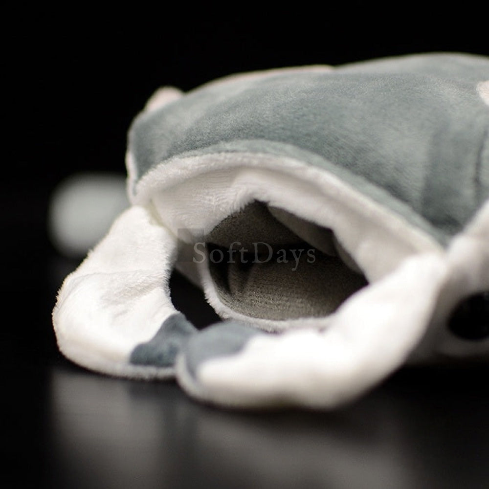 Giant Devil Ray Fish Plush Toy – Soft, Cuddly, and Perfect for Ocean Enthusiasts
