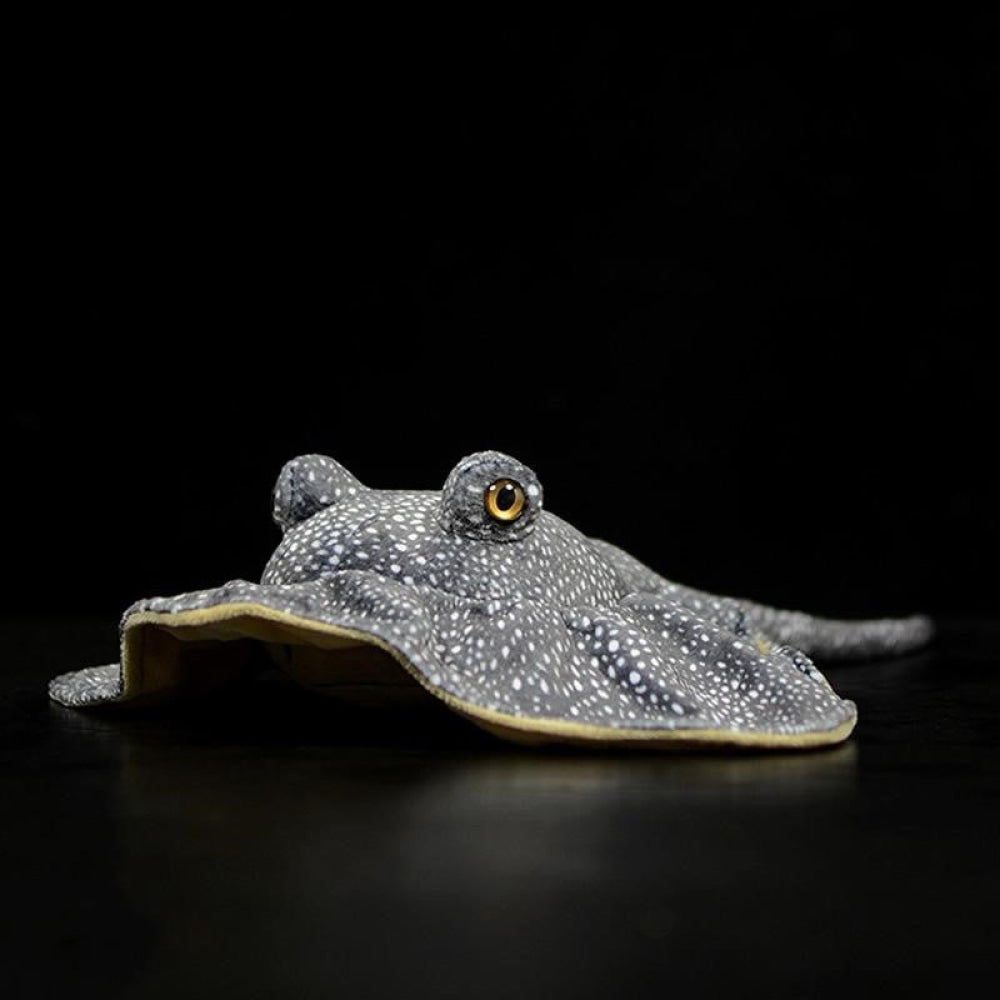Realistic Honeycomb Stingray Plush Toy – Lifelike Reticulate Whipray Soft Stuffed Fish