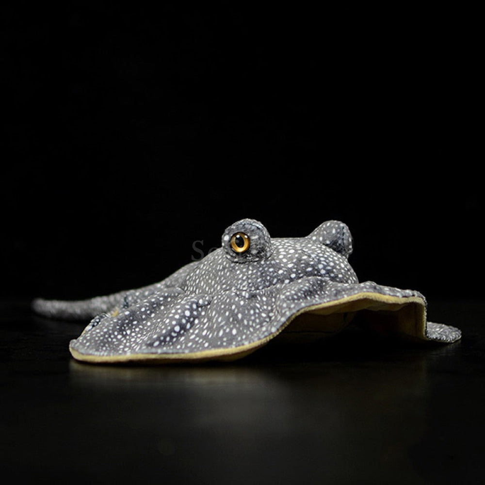 Realistic Honeycomb Stingray Plush Toy – Lifelike Reticulate Whipray Soft Stuffed Fish
