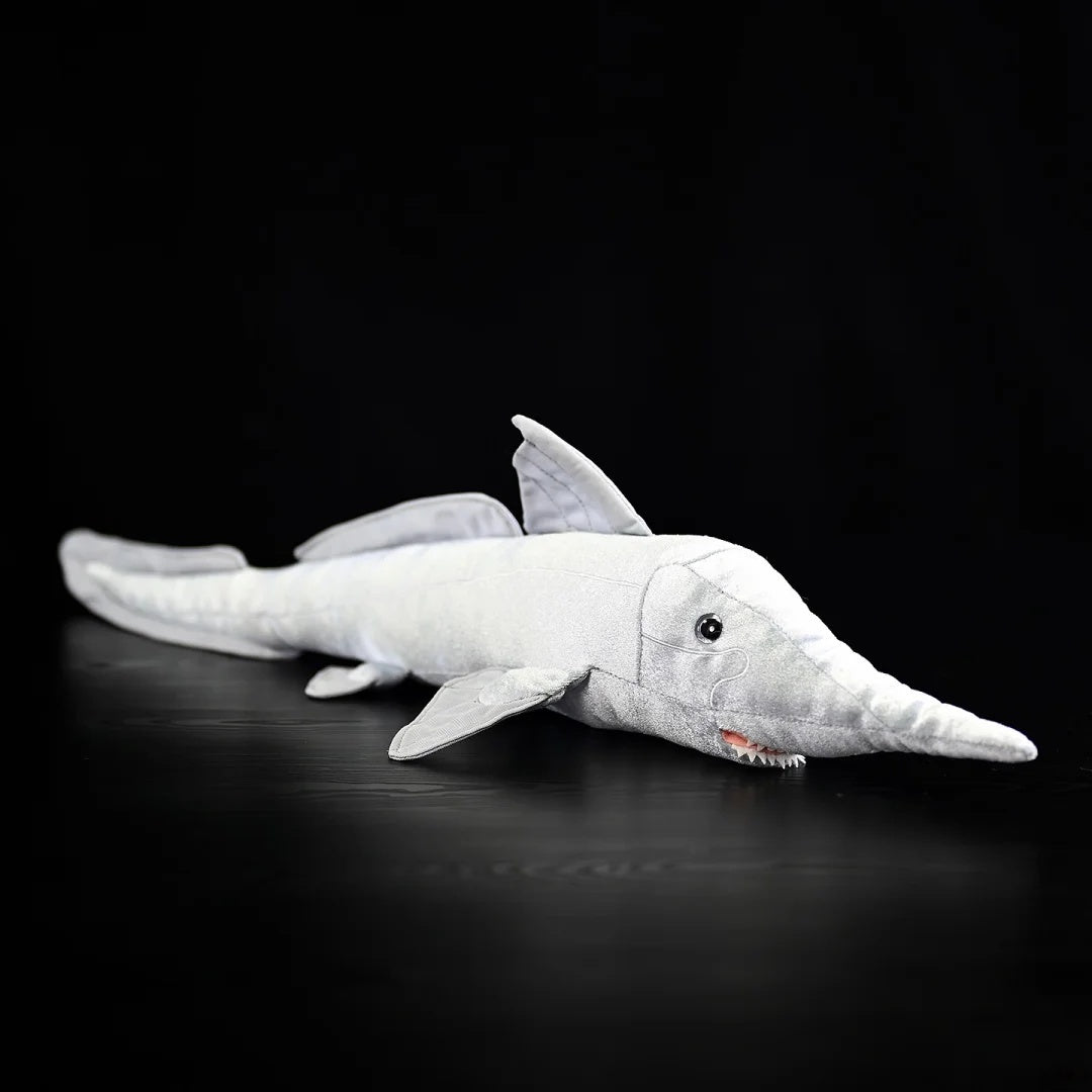 Peluche Chimère à long nez de SoftDaysLab®, un animal en peluche réaliste inspiré des créatures des profondeurs marines.