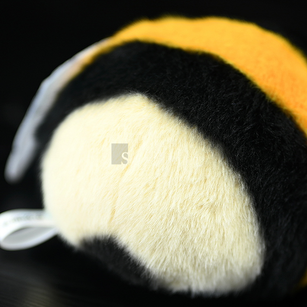 Realistic Bumblebee Plush Toy – Lifelike, Soft, and Perfect for Insect Enthusiasts
