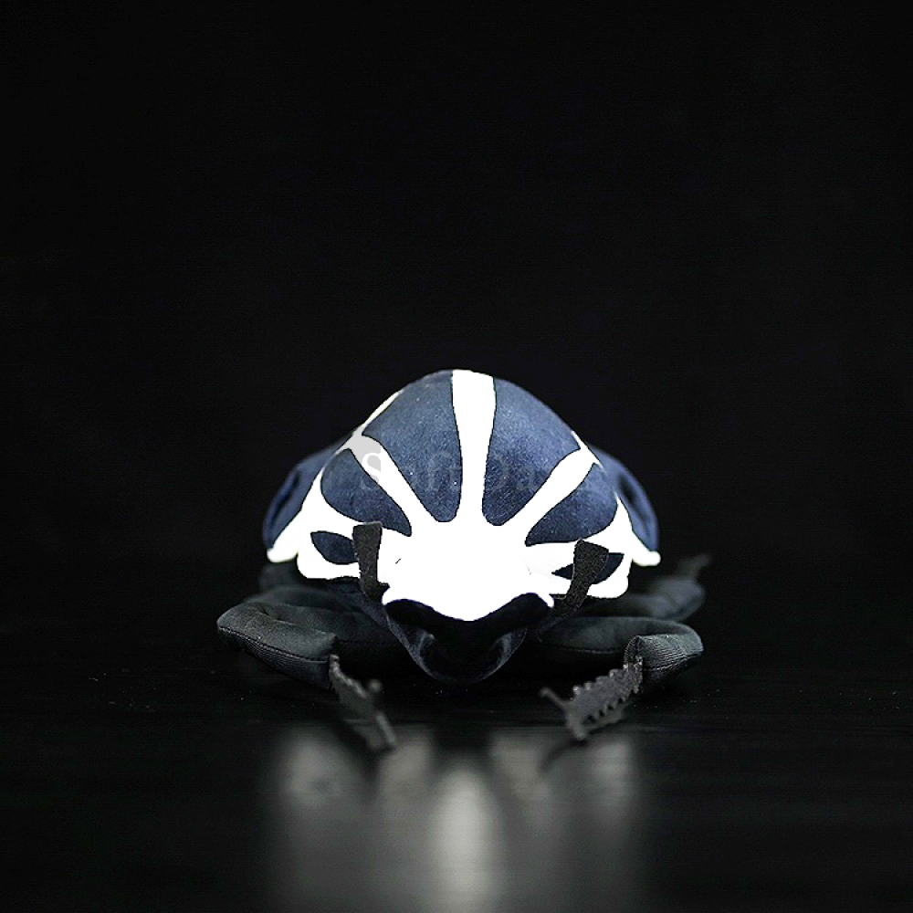 Lifelike Royal Goliath Beetle Insert Plush Toy – Soft and Striking for Bug Enthusiasts