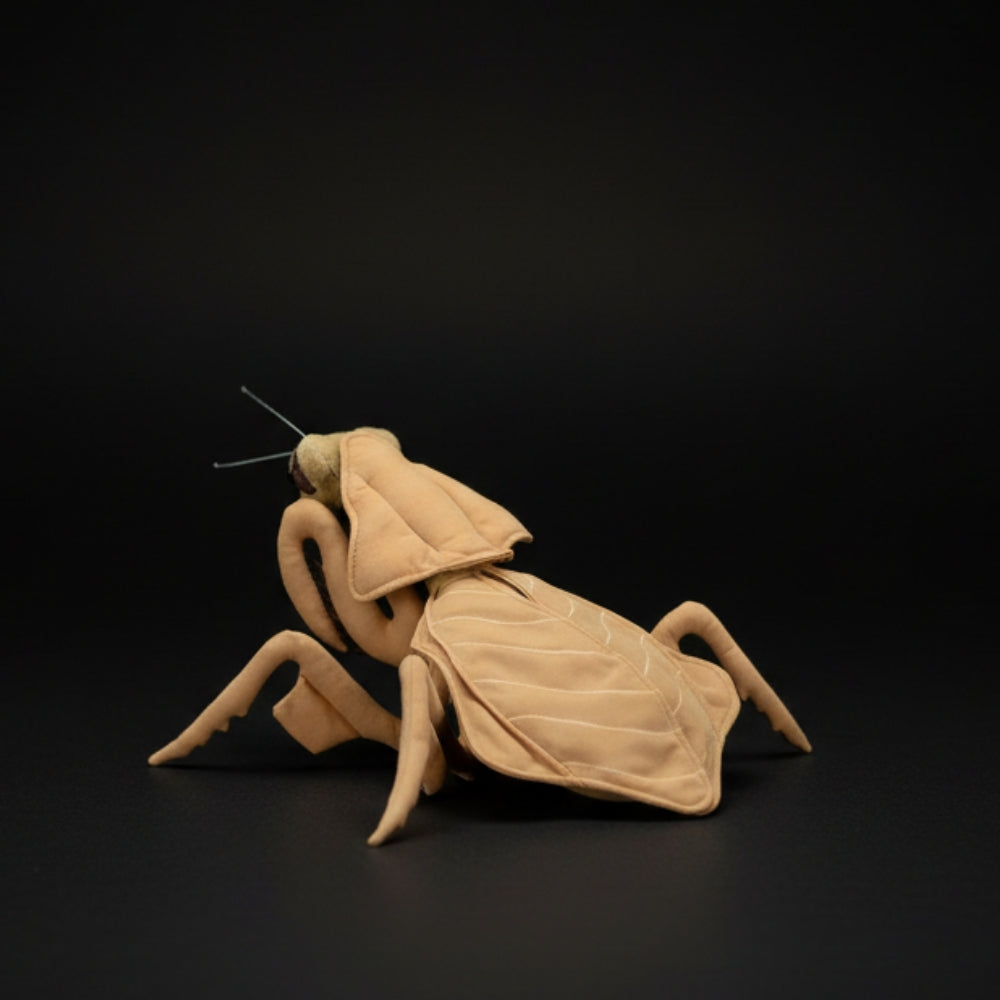 Realistic Dead Leaf Mantis Plush Toy – Perfect for Insect Lovers and Collectors