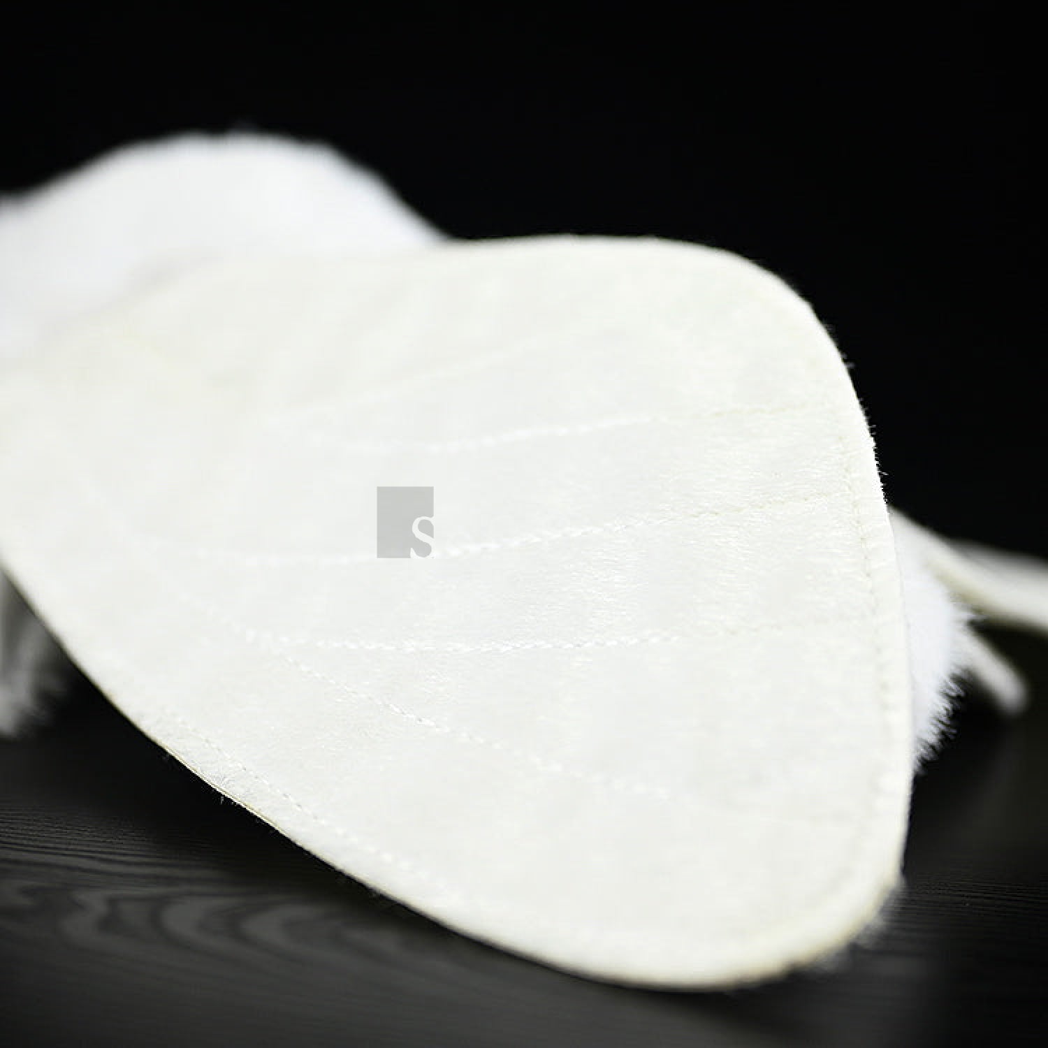 Realistic Fall Webworm Moth Plush Toy – Soft, Detailed, and Perfect for Nature Enthusiasts