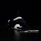 Lifelike Orca Whale Plush Toy – Soft, Realistic, and Cuddly