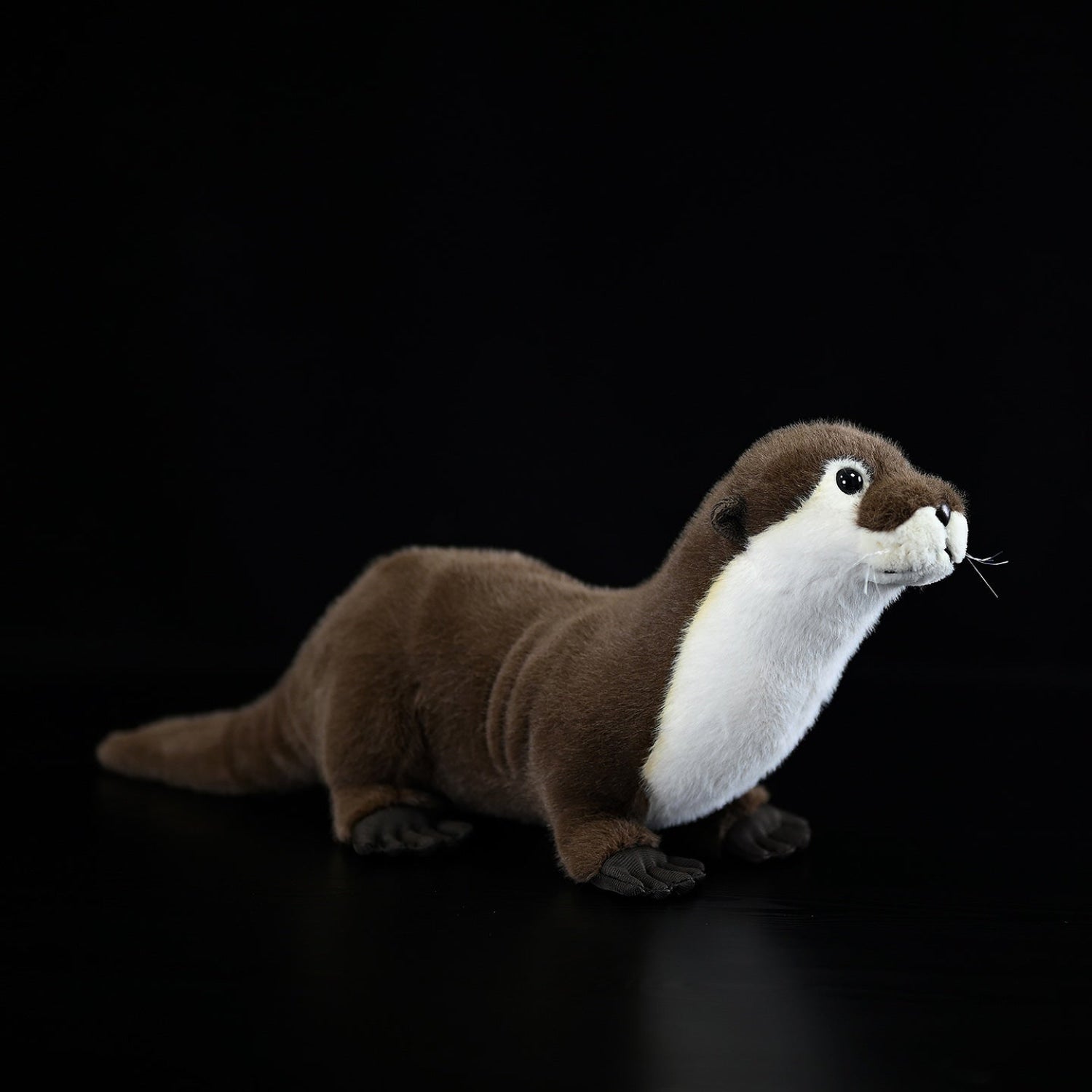 Lifelike Otter Plush Toy – Soft, Adorable, and Hug-worthy Companion