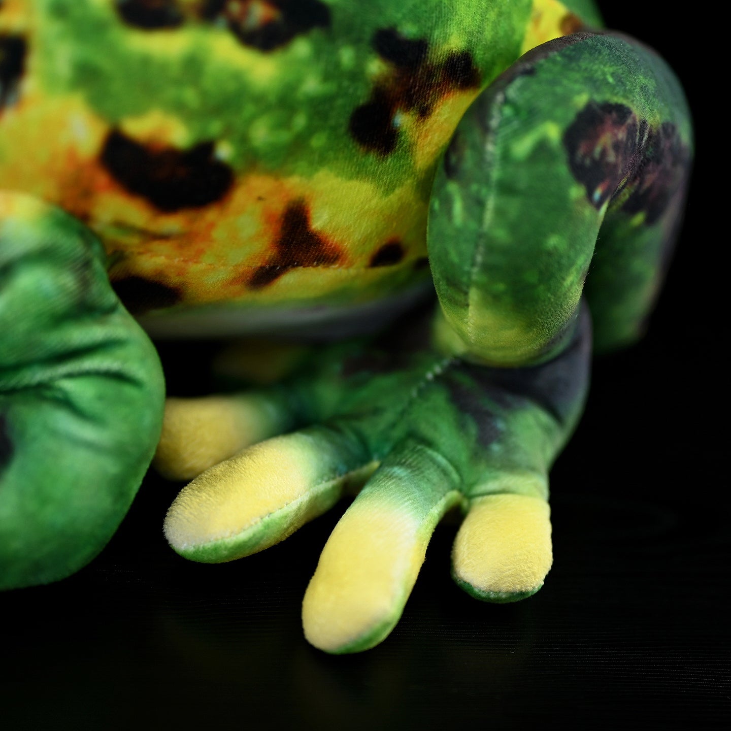Close-up of the Pacman Frog Plush leg, showcasing realistic textures inspired by the Argentine horned frog