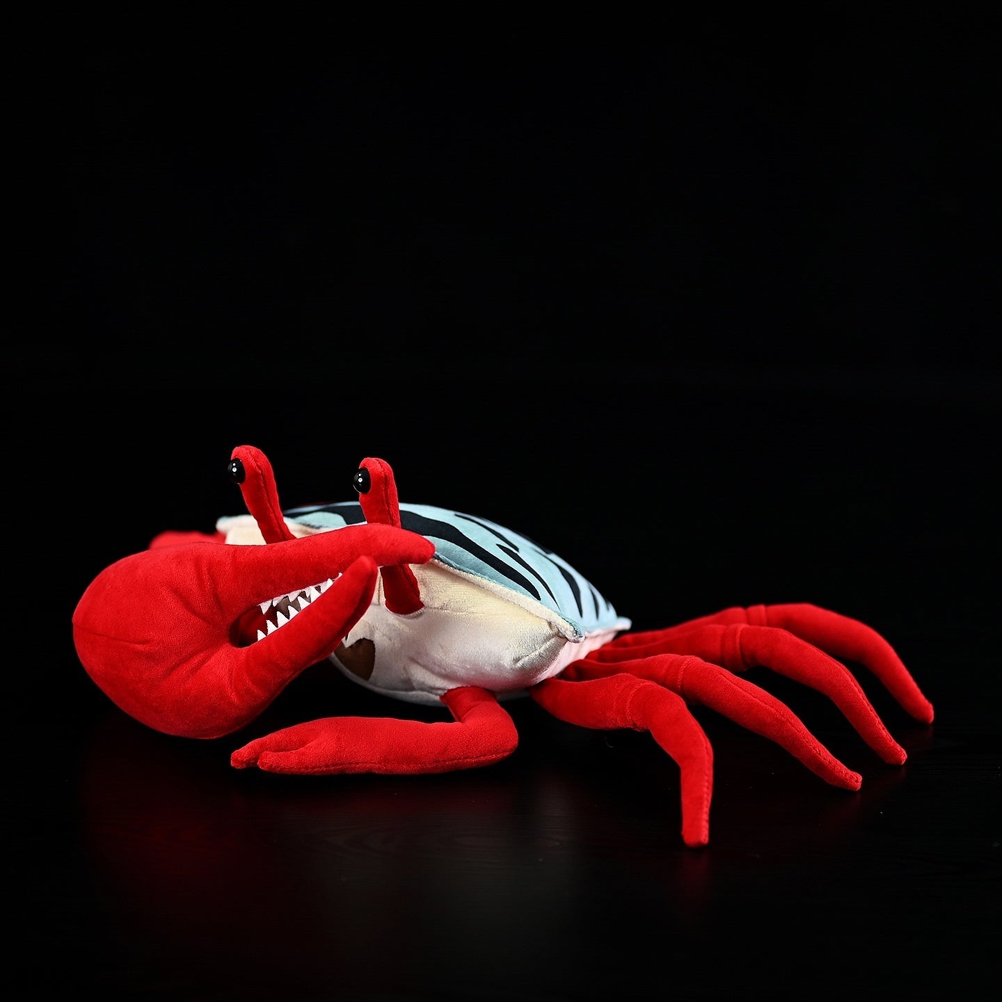 Fiddler Crab Plush – Cute and Realistic Marine Animal Stuffed Toy