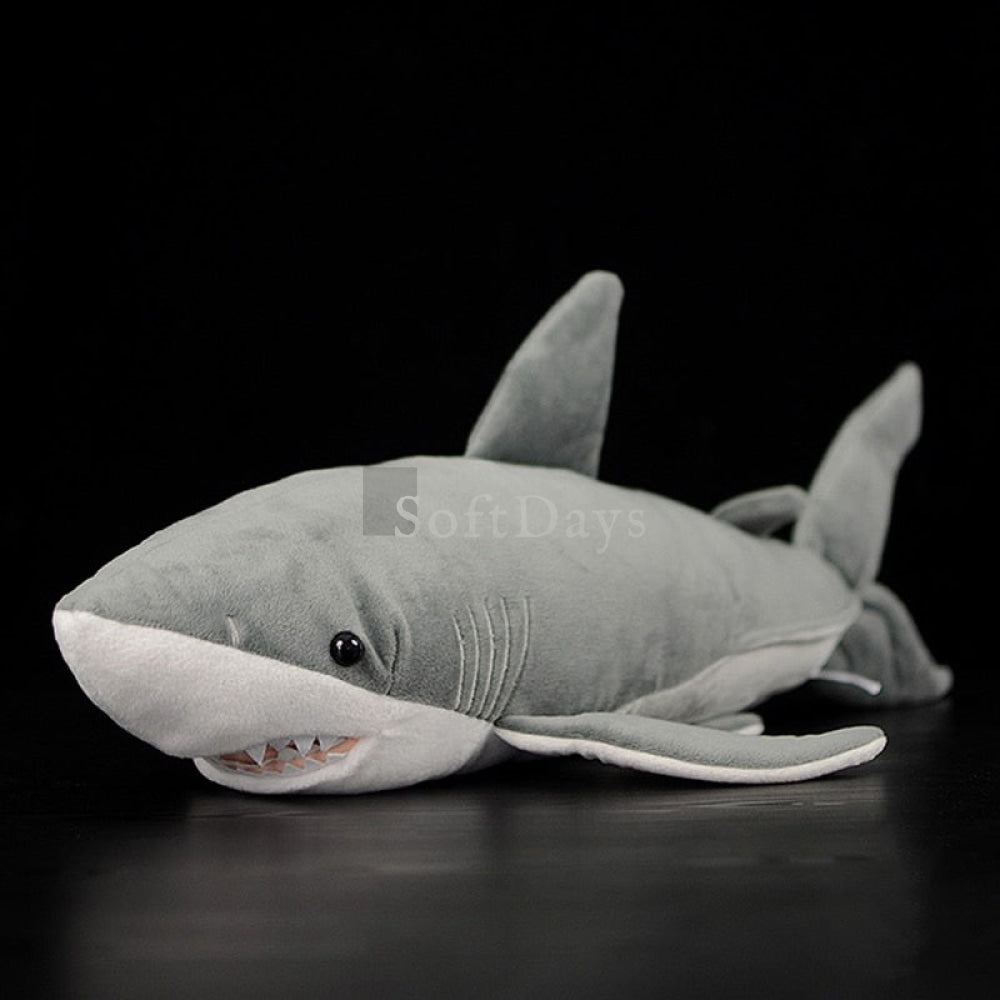 Realistic Great White Shark Plush Toy – Soft and Captivating Ocean Companion
