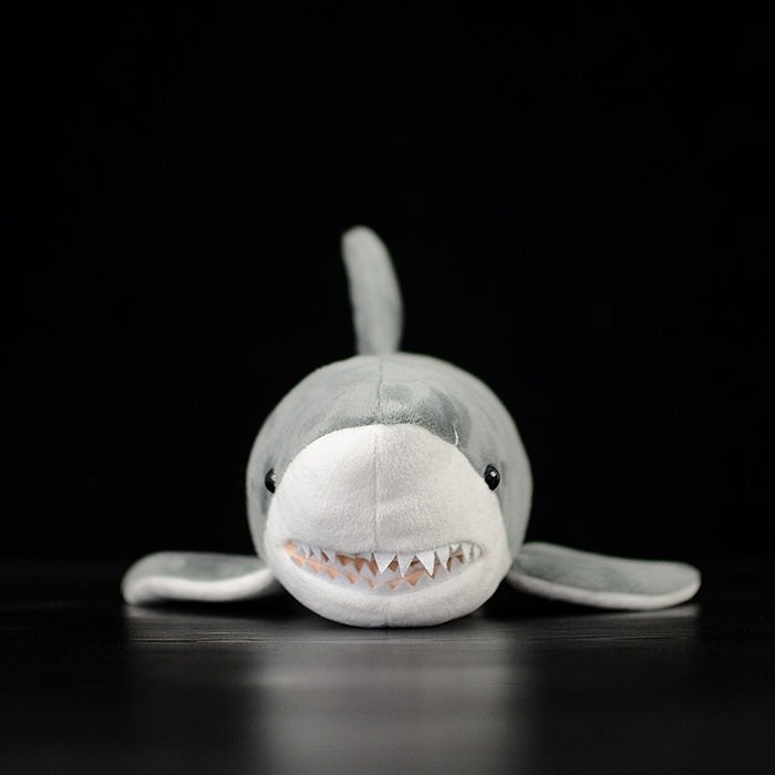 Realistic Great White Shark Plush Toy – Soft and Captivating Ocean Companion