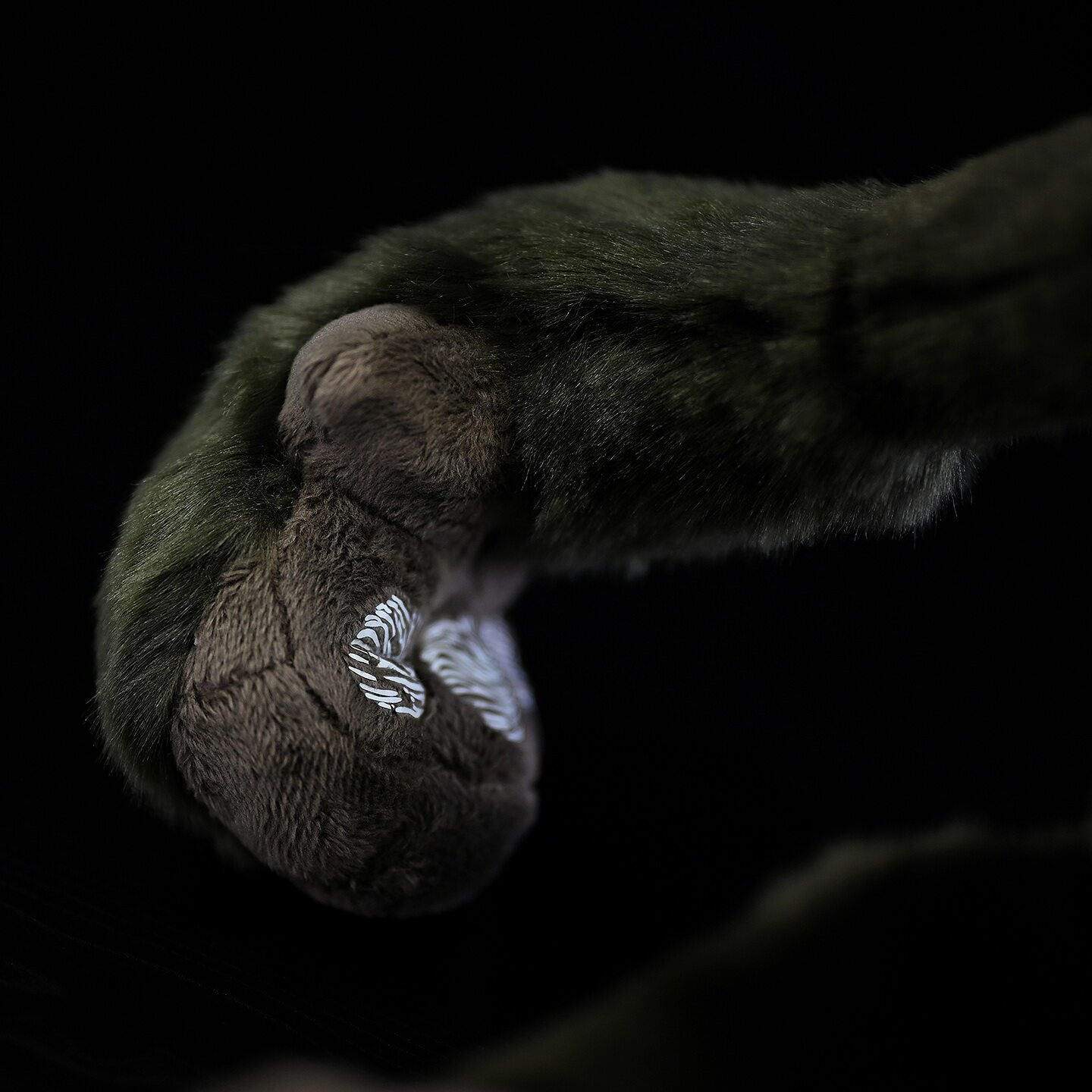 Detailed close-up of the plush Silverback Gorilla’s hand, showcasing SoftDaysLab's lifelike design