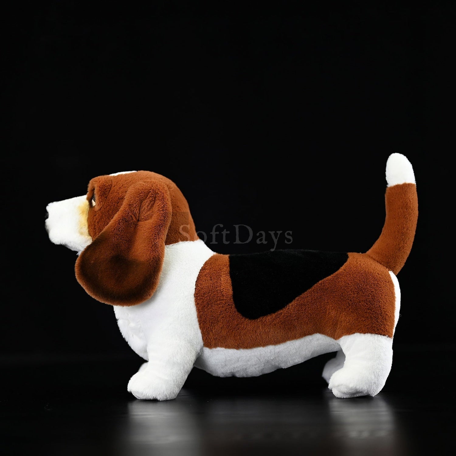 Lifelike Basset Hound Plush Toy – Floppy, Adorable, and Perfect for Dog Lovers