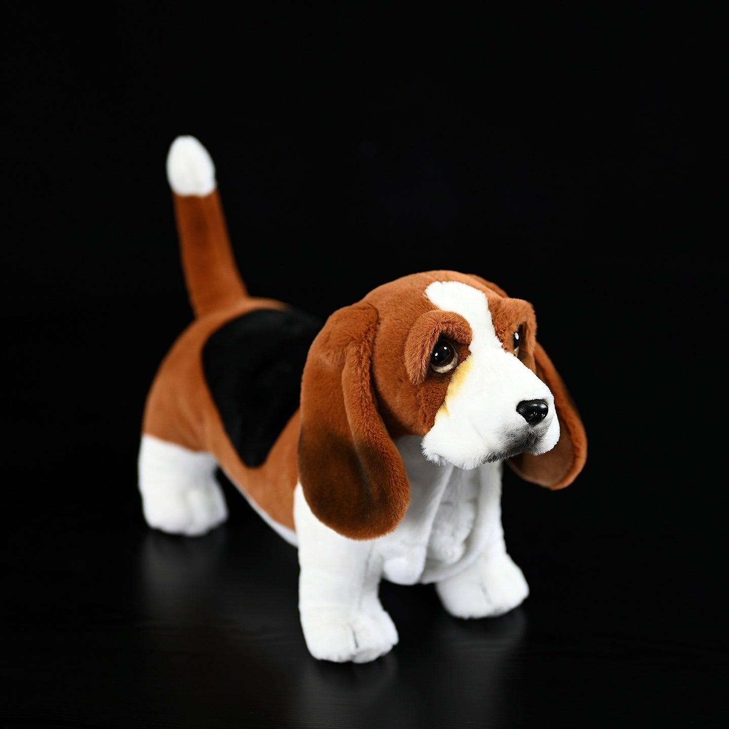 Lifelike Basset Hound Plush Toy – Floppy, Adorable, and Perfect for Dog Lovers