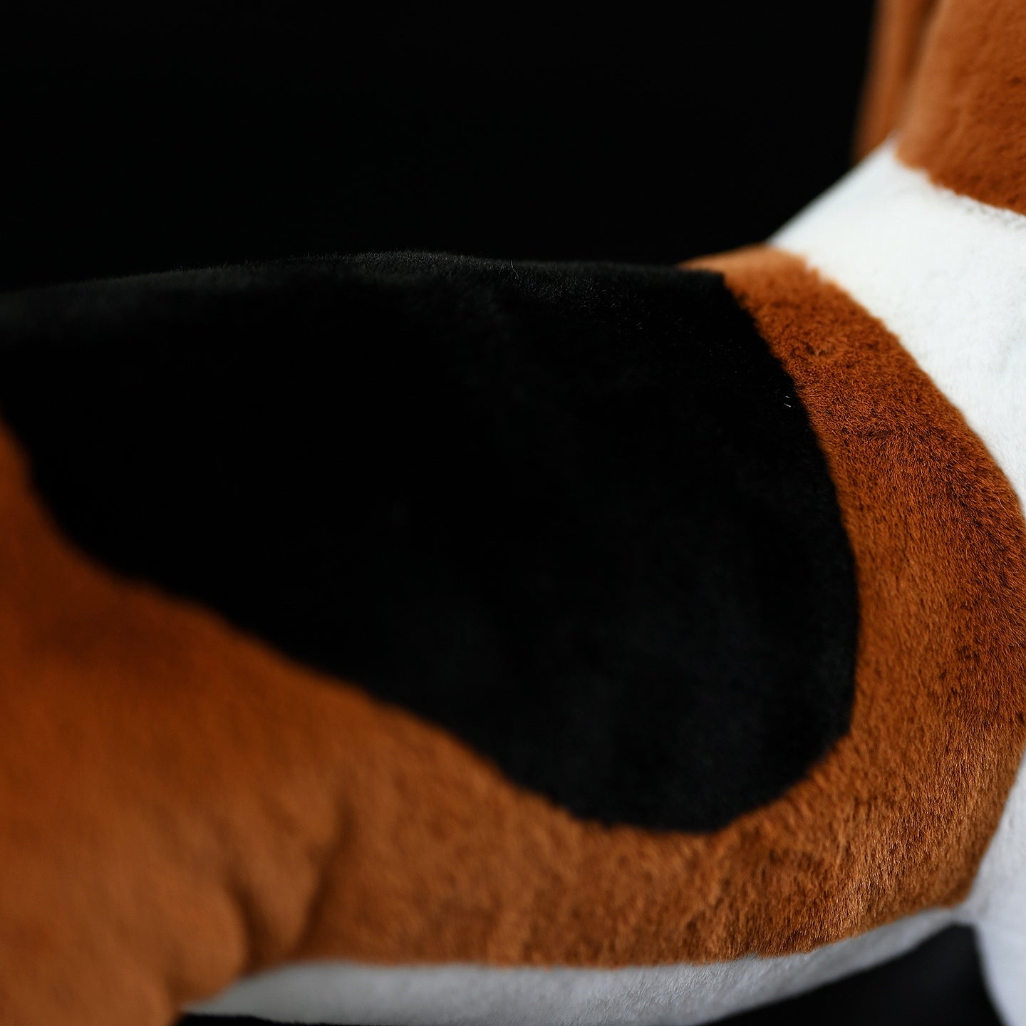 Lifelike Basset Hound Plush Toy – Floppy, Adorable, and Perfect for Dog Lovers