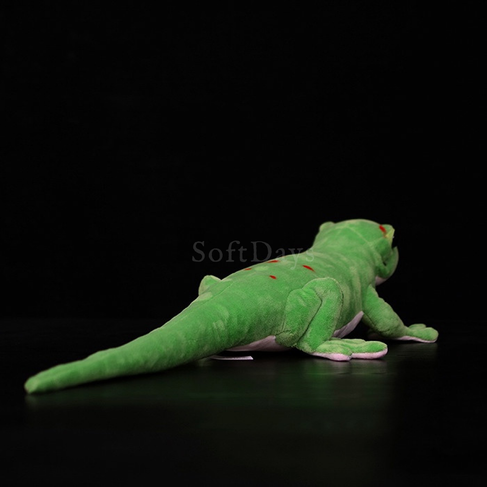 Realistic Madagascar Giant Day Gecko Plush Toy – Soft, Adorable, and Perfect for Reptile Lovers